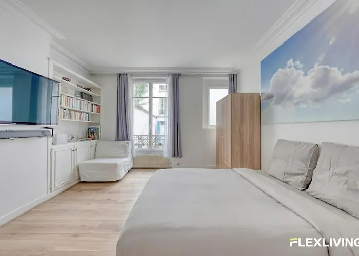 2 Bedrooms Experience In Charm & Elegance * Paris