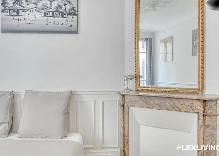 2 Bedrooms Experience In Charm & Elegance Lägenhet *