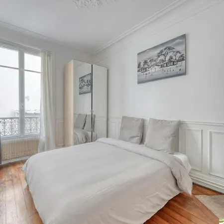 2 Bedrooms Experience In Charm & Elegance Lejlighed