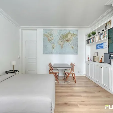 2 Bedrooms Experience In Charm & Elegance