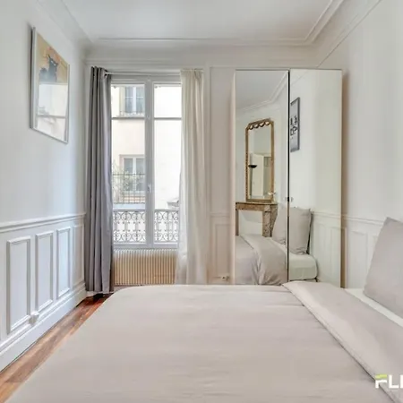 2 Bedrooms Experience In Charm & Elegance Lejlighed